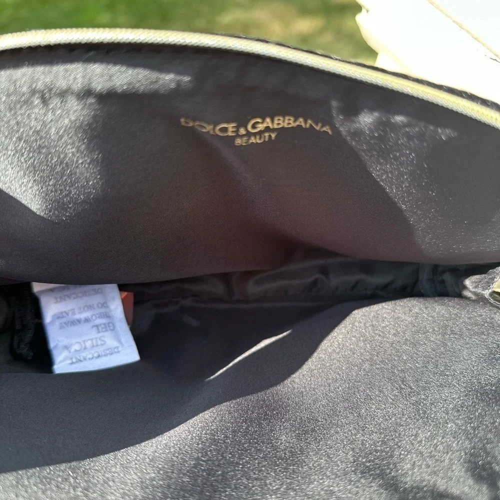 Doce & Gabbana Pouch/Cosmetic Case